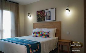 Quinta Santa Bárbara Eco Resort - Pirenópolis- Apto 2q para 06 pessoas - Térreo